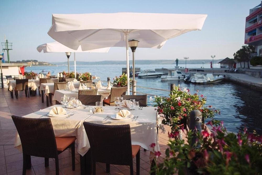 Apartments Vila Barka Portorož Eksteriør billede