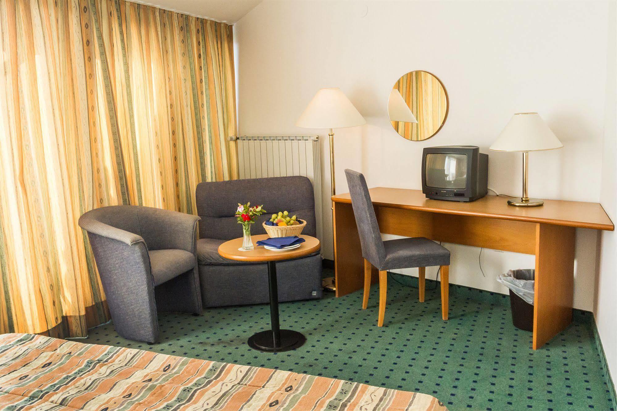 Apartments Vila Barka Portorož Eksteriør billede